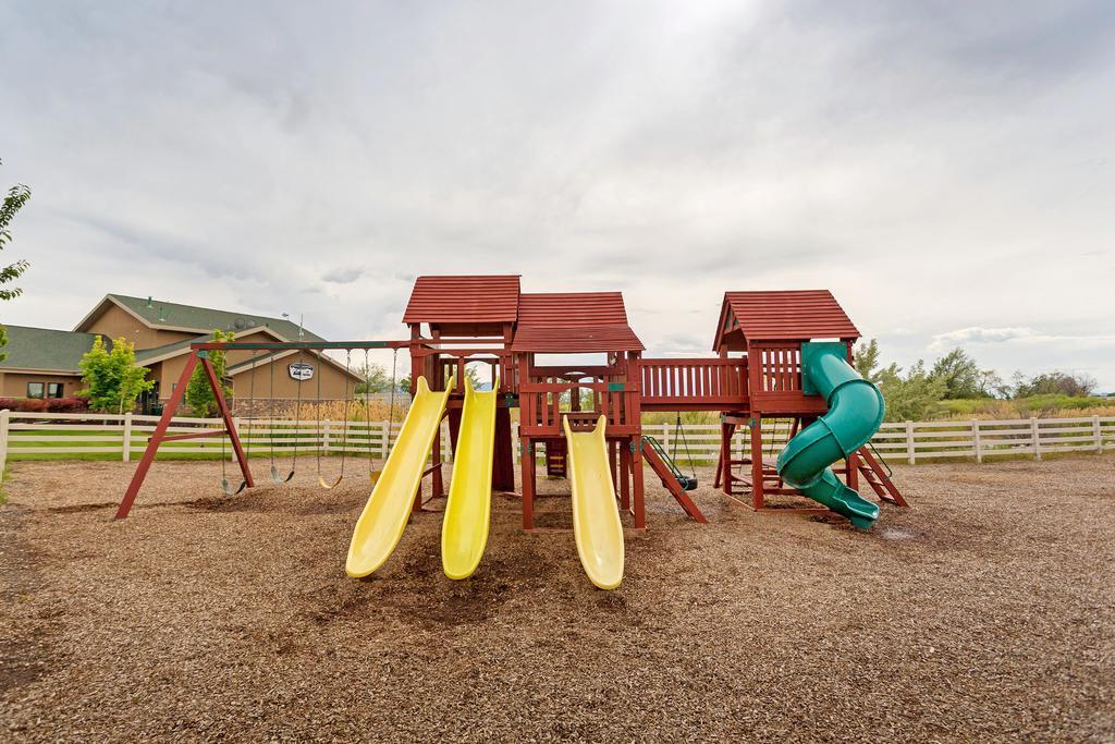 Pony Express Rv Resort North Salt Lake Екстериор снимка