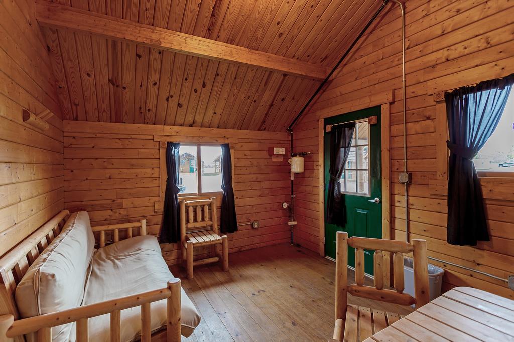 Pony Express Rv Resort North Salt Lake Стая снимка