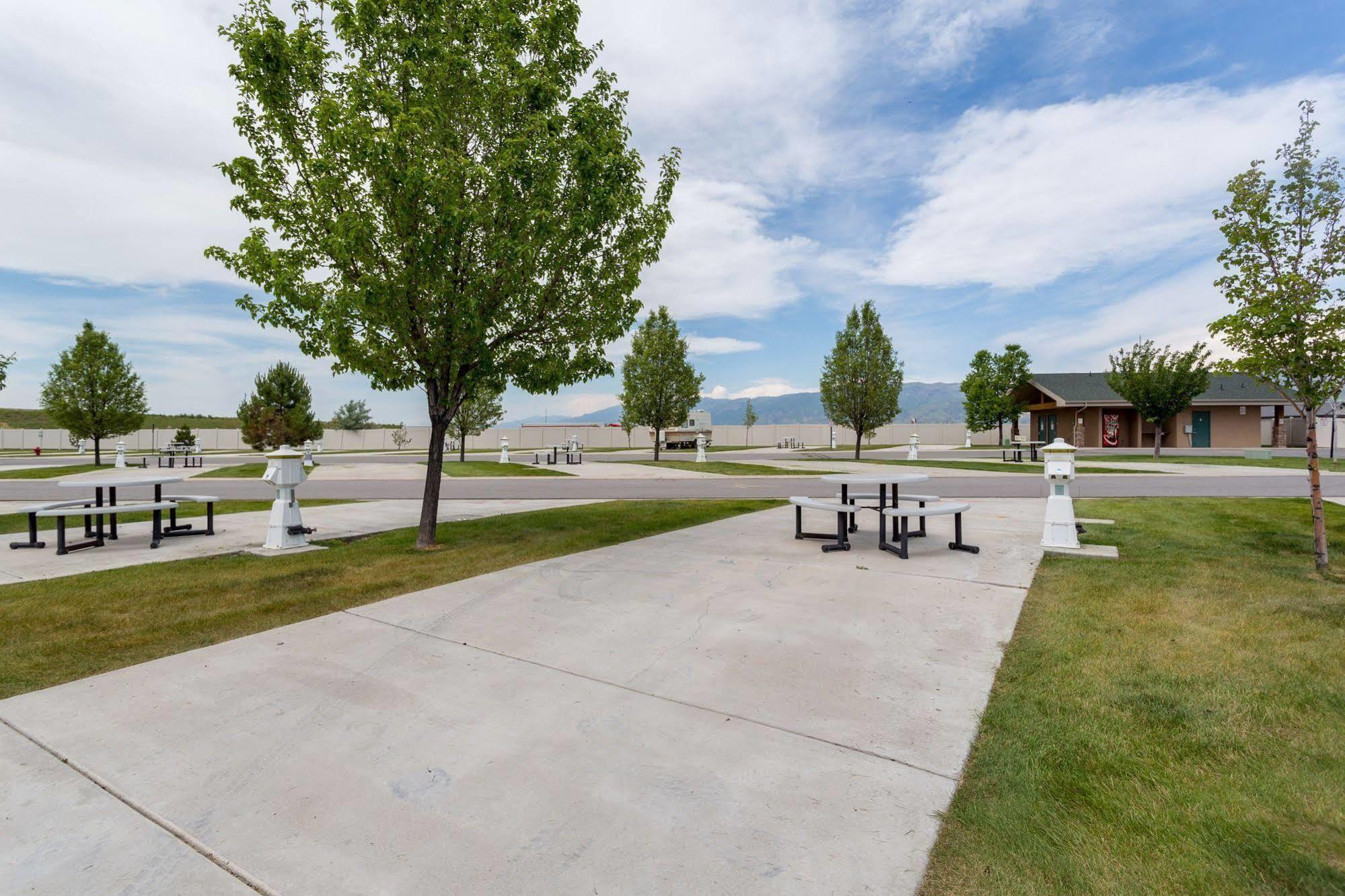 Pony Express Rv Resort North Salt Lake Екстериор снимка