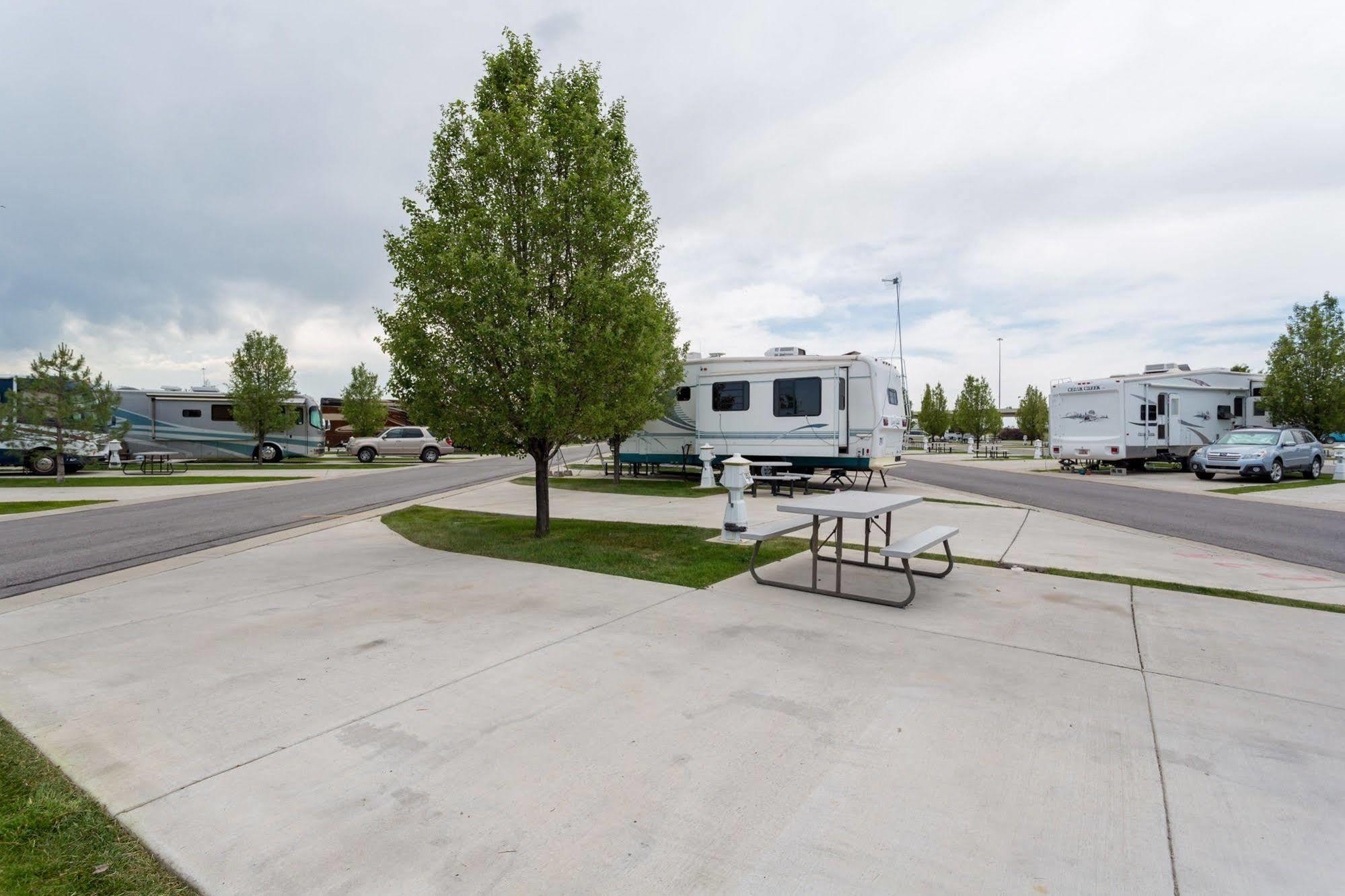 Pony Express Rv Resort North Salt Lake Екстериор снимка