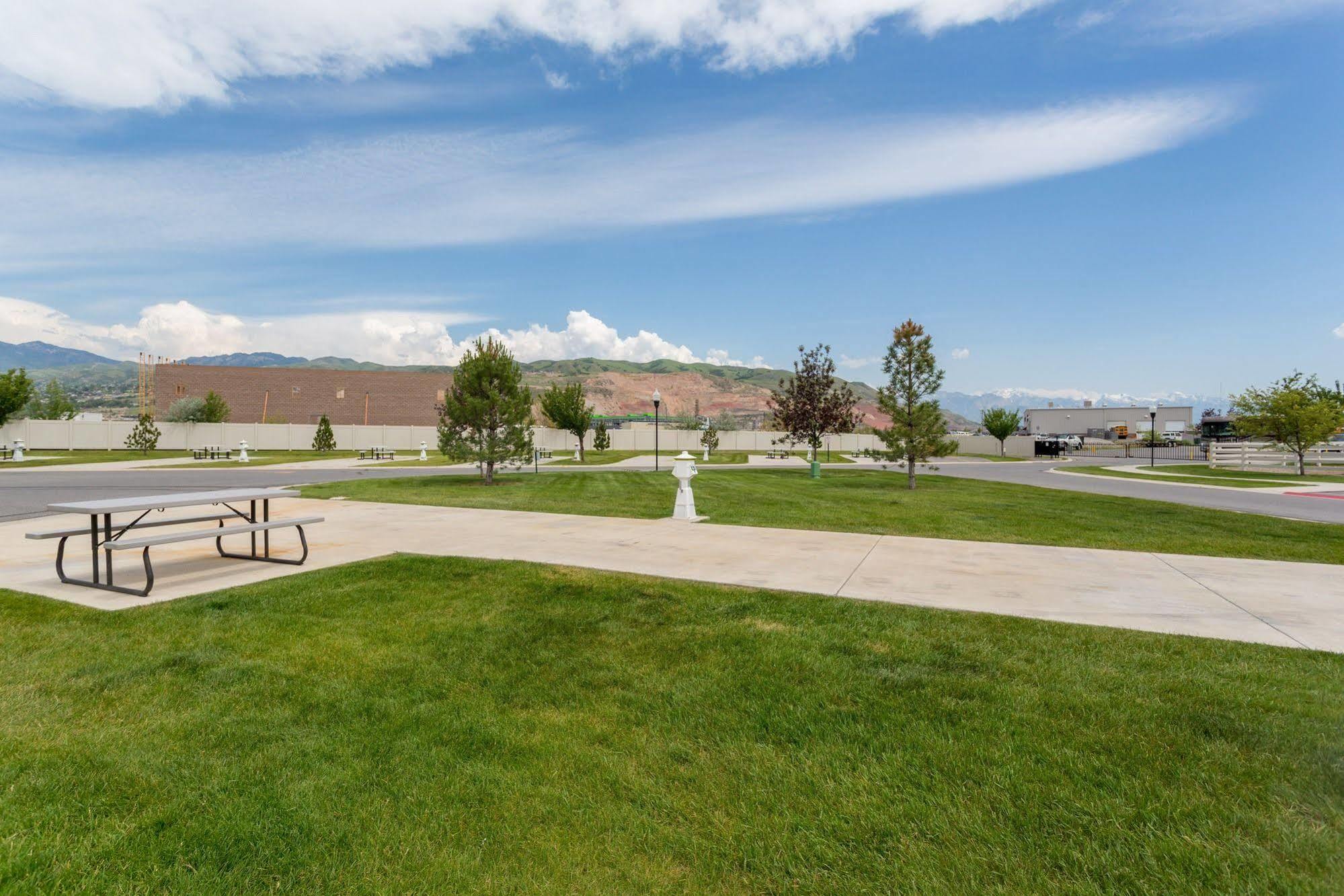 Pony Express Rv Resort North Salt Lake Екстериор снимка