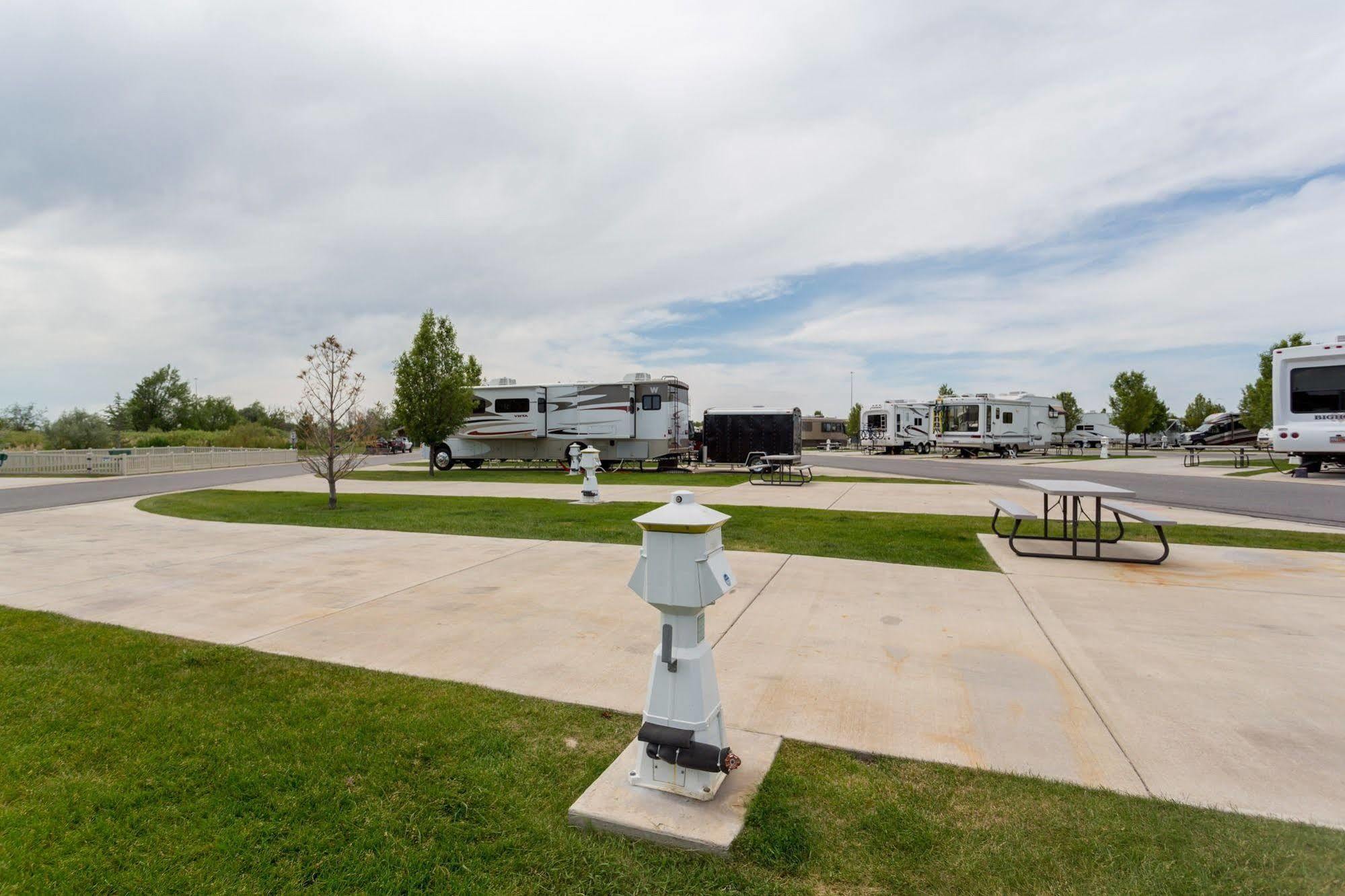 Pony Express Rv Resort North Salt Lake Екстериор снимка