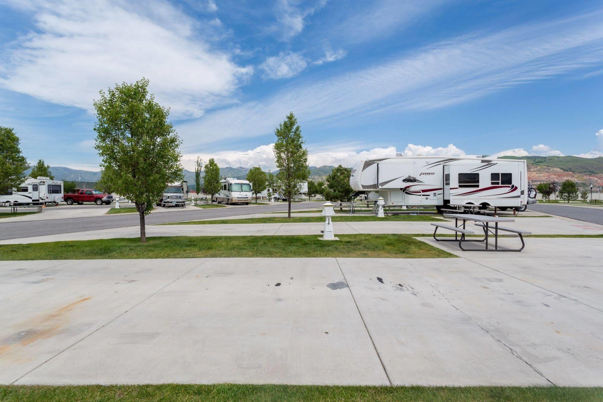 Pony Express Rv Resort North Salt Lake Екстериор снимка
